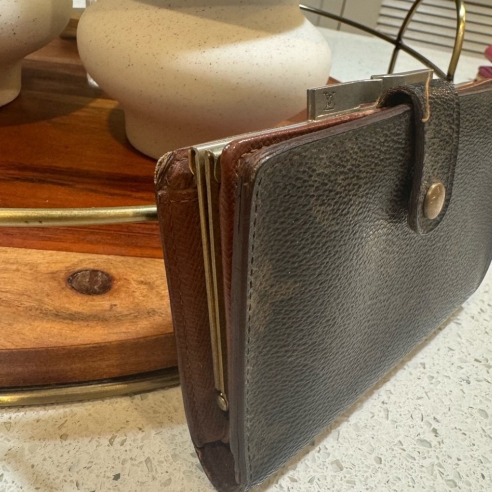 Louis Vuitton Brown Monogram Vintage Wallet Kiss lock SD0050 - Picture 3 of 7